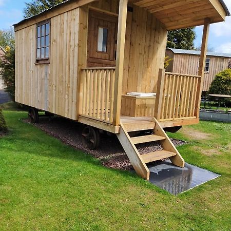 Lucker Mill Shepherds Huts 外观 照片