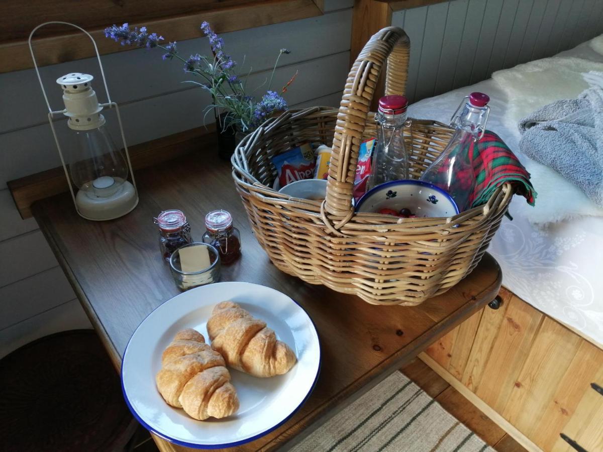 Lucker Mill Shepherds Huts 外观 照片