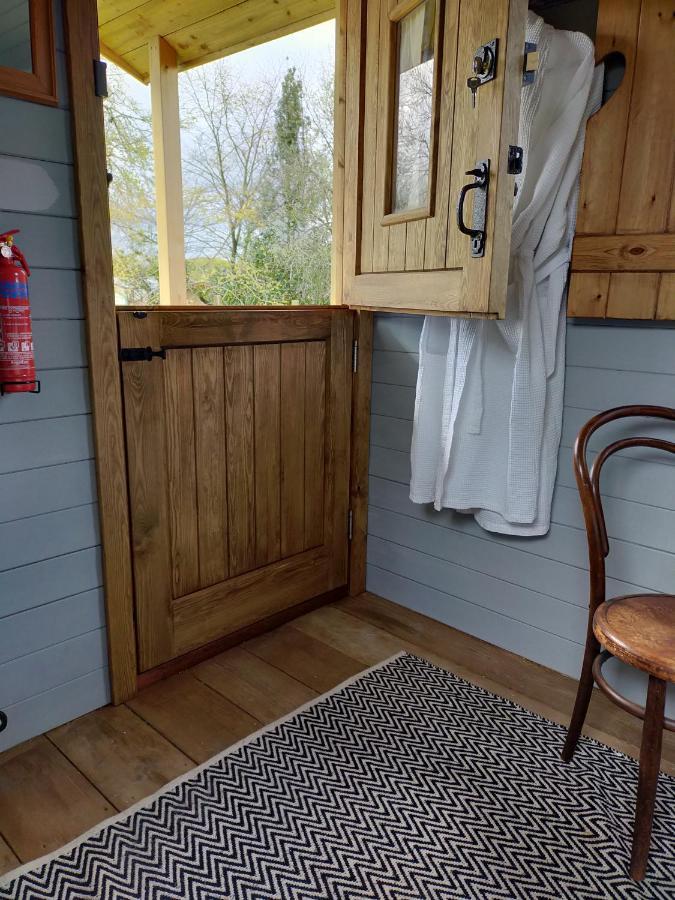 Lucker Mill Shepherds Huts 外观 照片